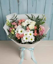 Букет цветов из:  Розы, Лизиантусы и Хризантемы в Передовой
