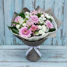 Букет цветов из:  Герберы, Альстромерии и Хризантемы #REPLACE_PRED# Передовой