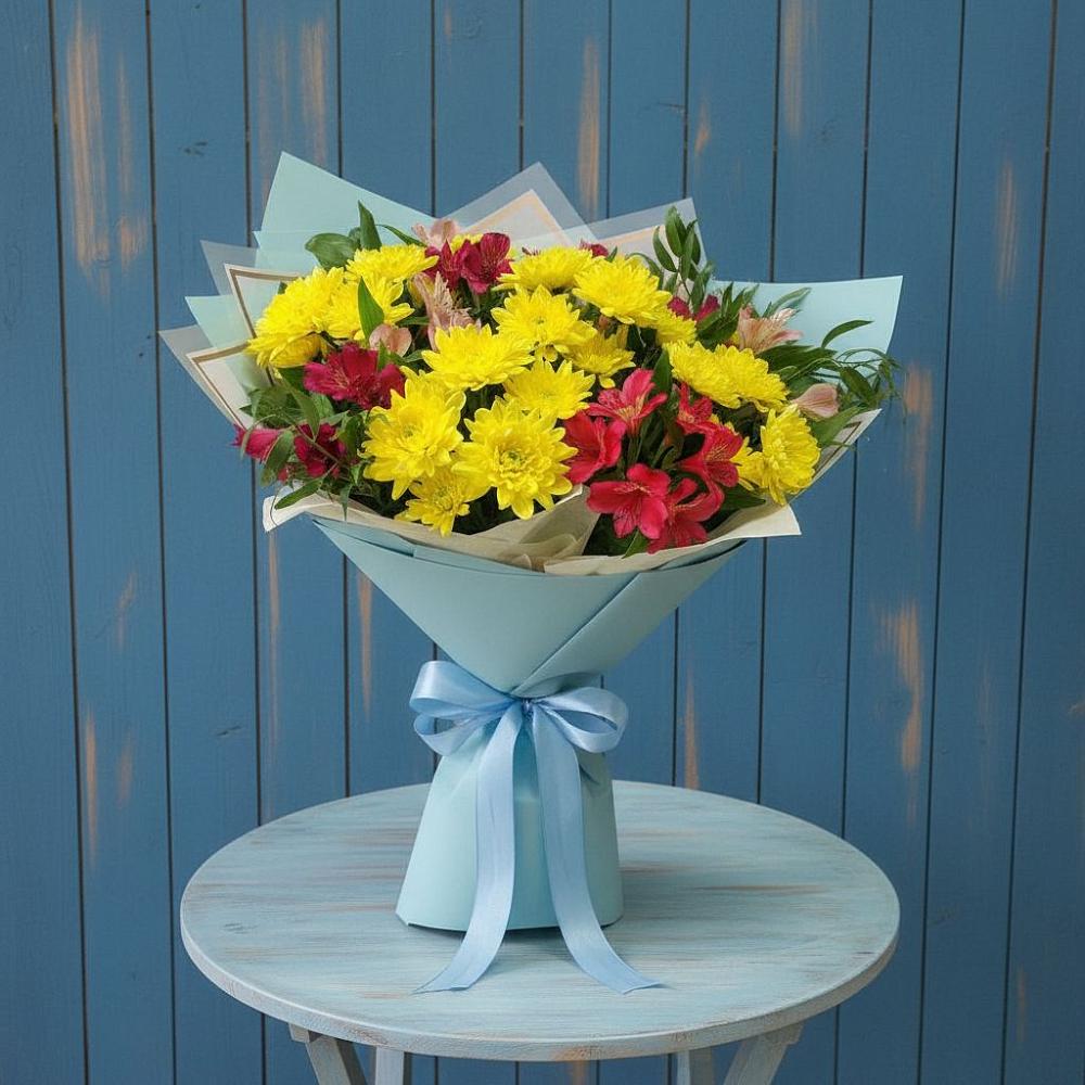 Букет цветов из: Альстромерии и Хризантемы в Передовой