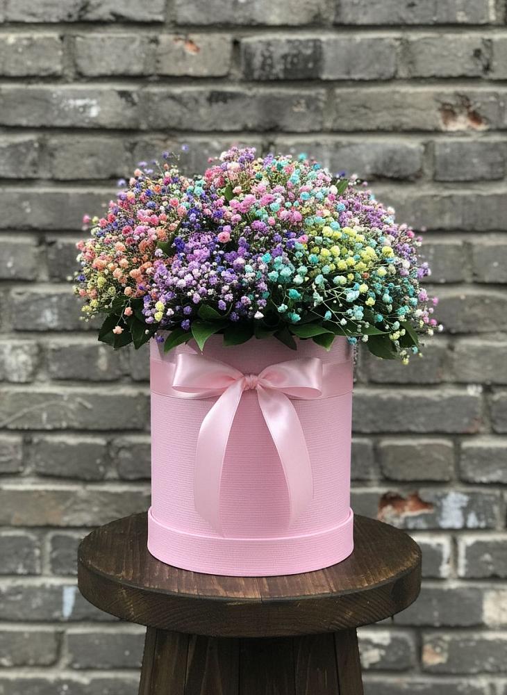 Цветочная композиция из Гипсофила и Розы в шляпной коробке в Передовой