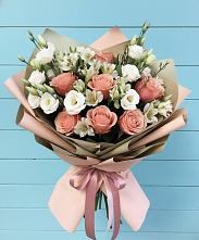 Букет цветов из:  Розы, Альстромерии и Лизиантусы в Передовой