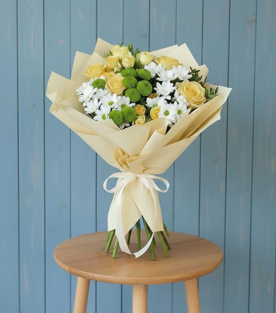 Букет цветов из: Хризантемы и Розы в Передовой