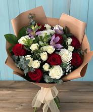 Букет цветов из:  Розы и Альстромерии в Передовой
