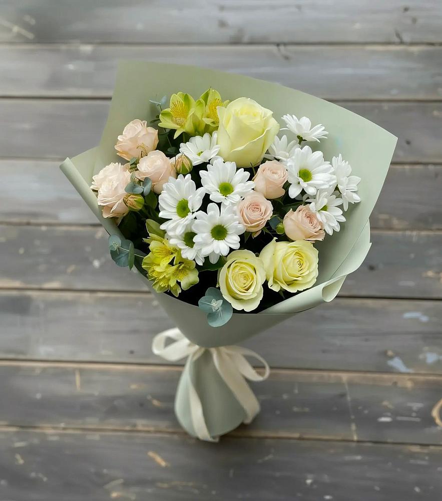 Букет цветов из: Альстромерии, Розы и Хризантемы в Передовой