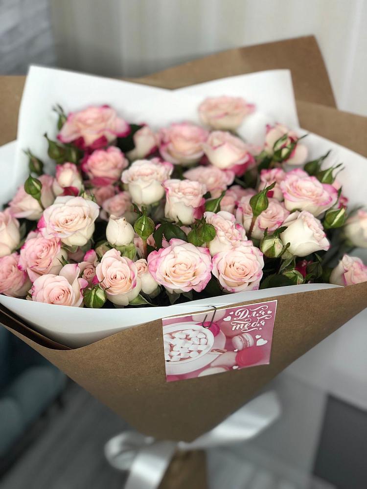 Букет цветов из: Розы в Передовой