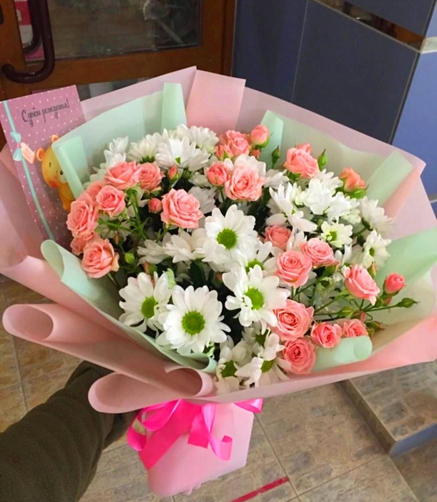 Букет цветов из: Розы и Хризантемы в Передовой