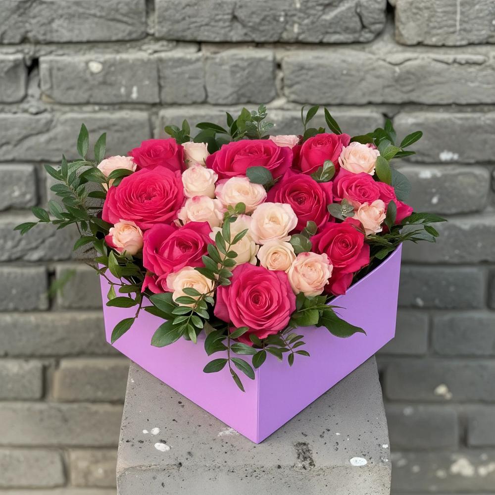 Цветочная композиция из Розы в коробке в Передовой