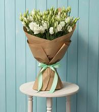 Букет цветов из:  Лизиантусы в Передовой