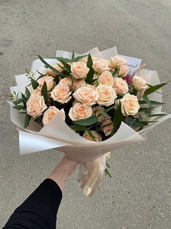 Букет Кремовые розы Латте в Передовой
