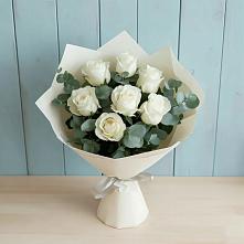Букет Белые розы в Эвкалипте в Передовой