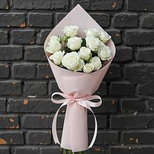 Букет цветов из:  Розы #REPLACE_PRED# Передовой