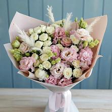 Букет цветов из:  Альстромерии и Розы в Передовой