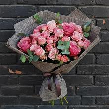 Букет цветов из:  Розы #REPLACE_PRED# Передовой